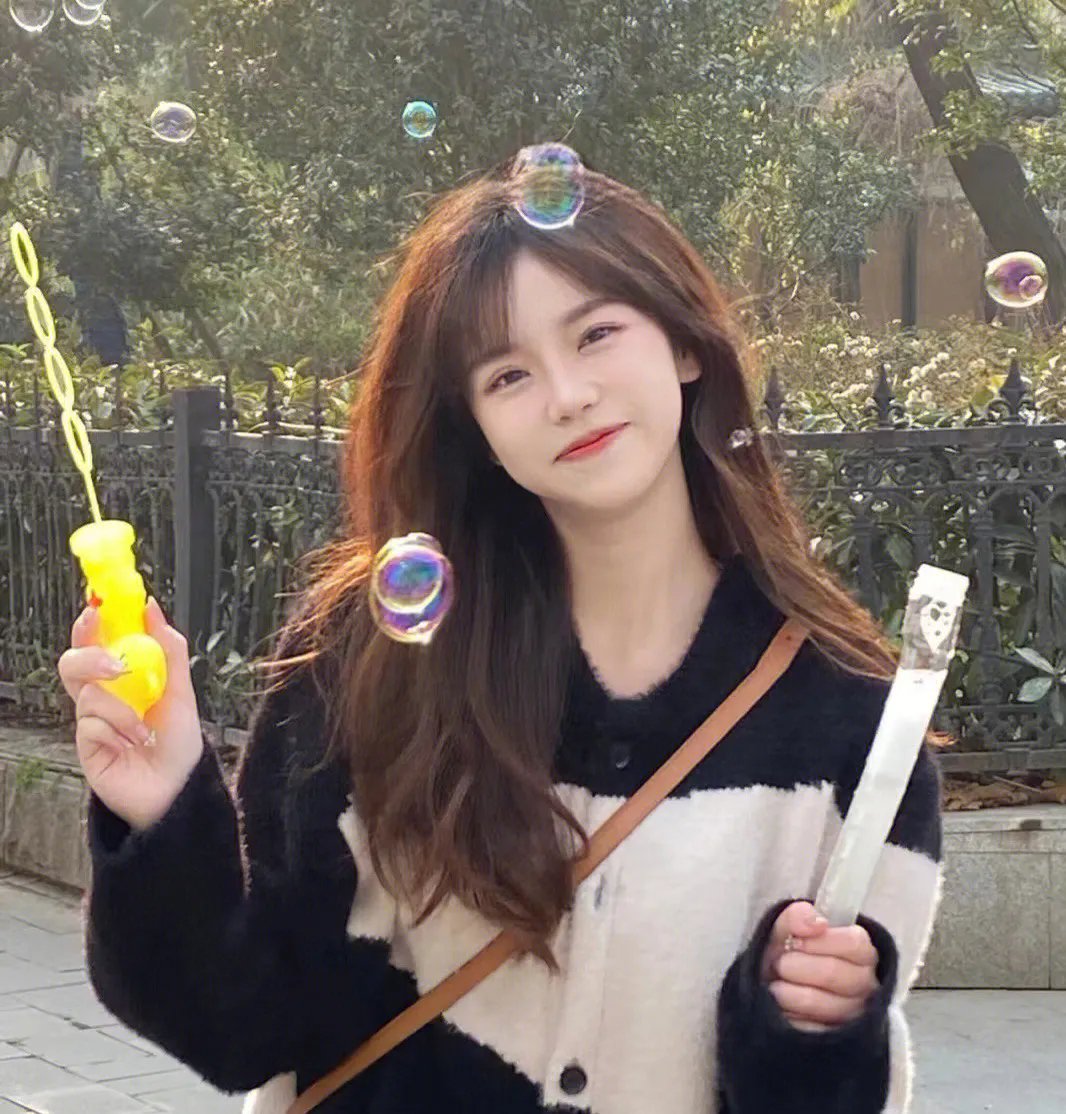 重生后我的白月光她不香了